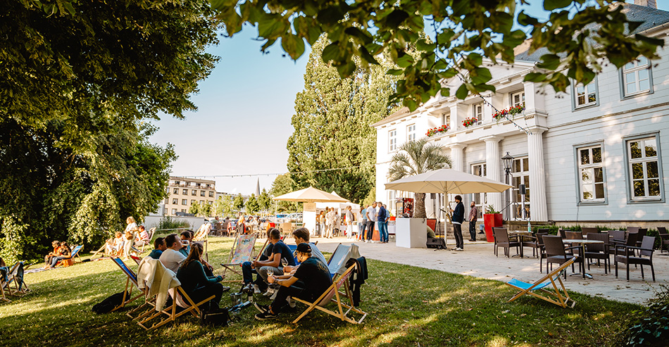 Den Besuchern der diesjährigen Landesgartenschau in Bad Nenndorf will Dallmayr hochwertige Heißgetränkemomente bescheren. Foto: Marie-Christin Pratsch