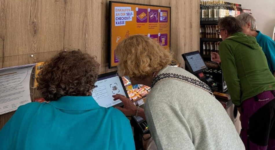 Bezahlt wird im Tante-Enso-Store an Selfcheckout-Kassen. Foto: Tante Enso